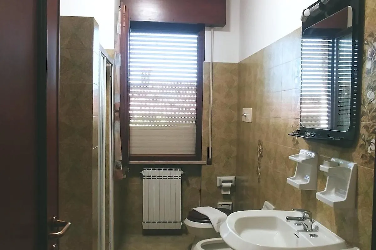 فيلا A Casa Di Gino ديسينسانو ديل غاردا إيطاليا